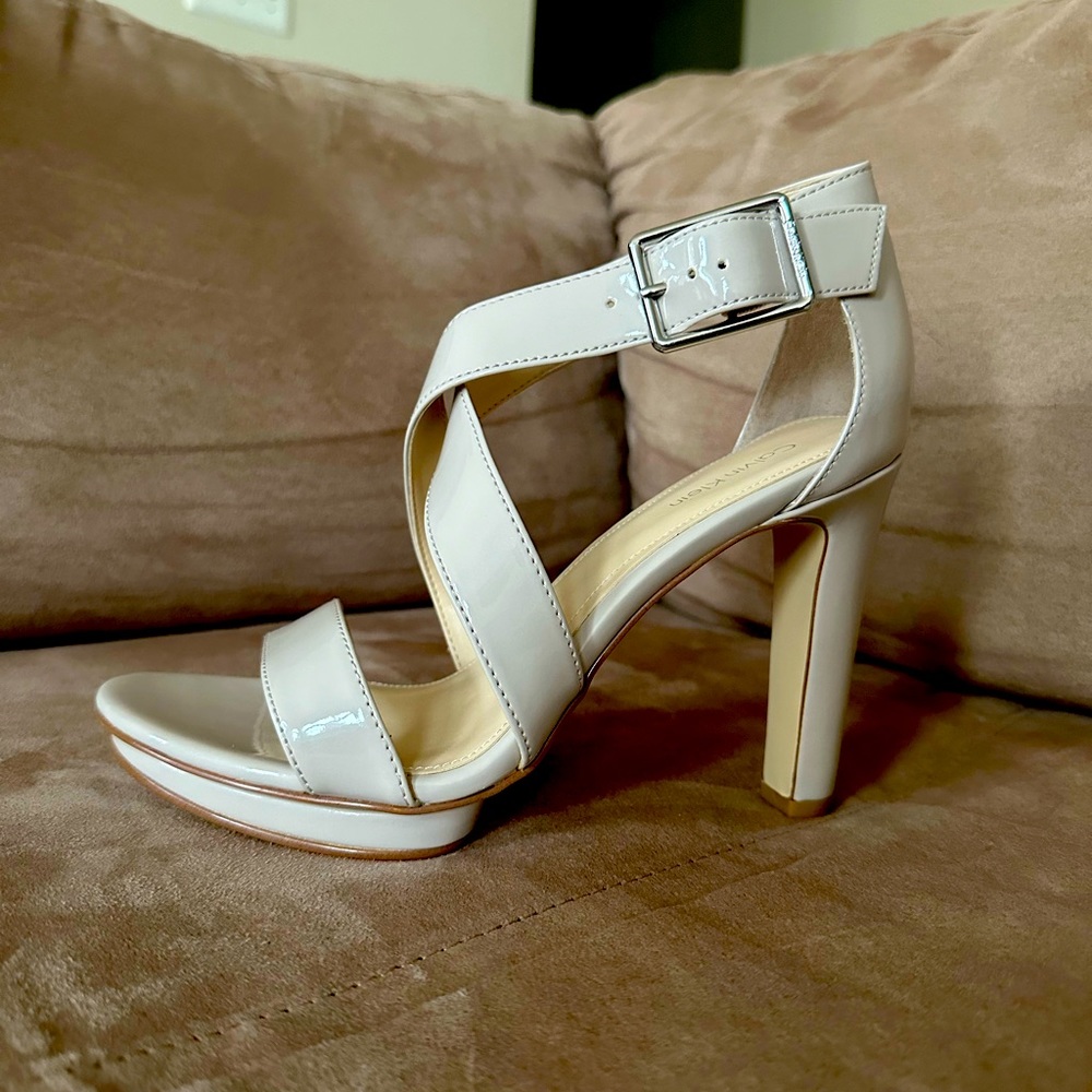 Calvin shoes brand new ! Never used still in a box